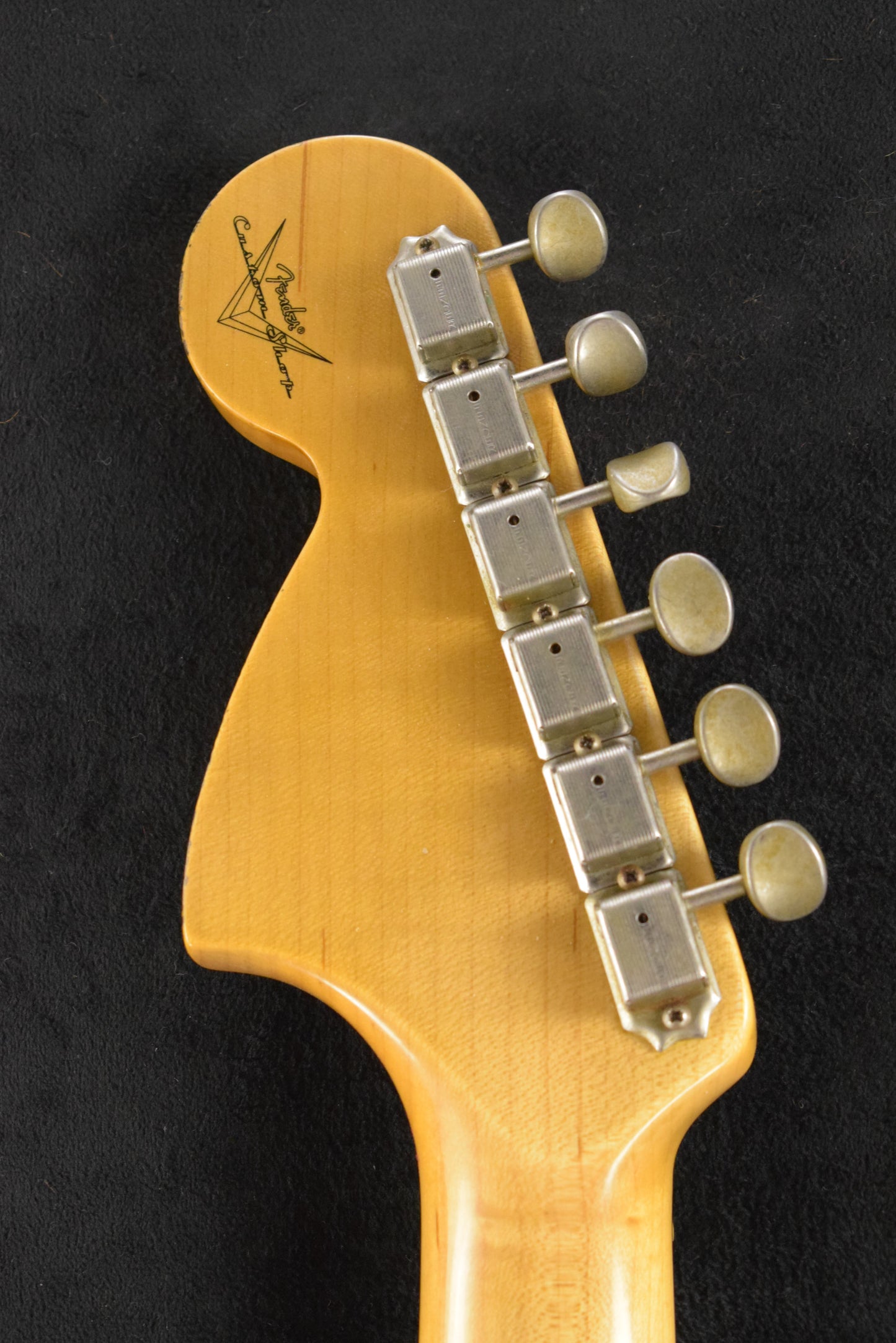 Fender Strat Pro Relic - 2025 NAMM Limited Edition Aged Lake Placid Blue