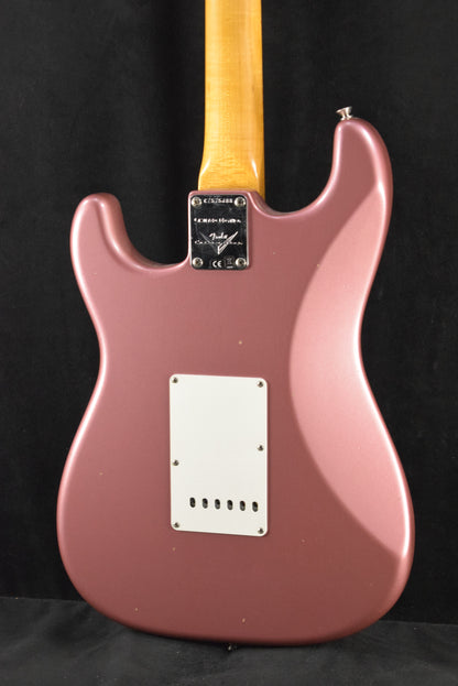 Fender Limited Edition '64 Stratocaster Journeyman Relic - Aged Burgundy Mist Metallic