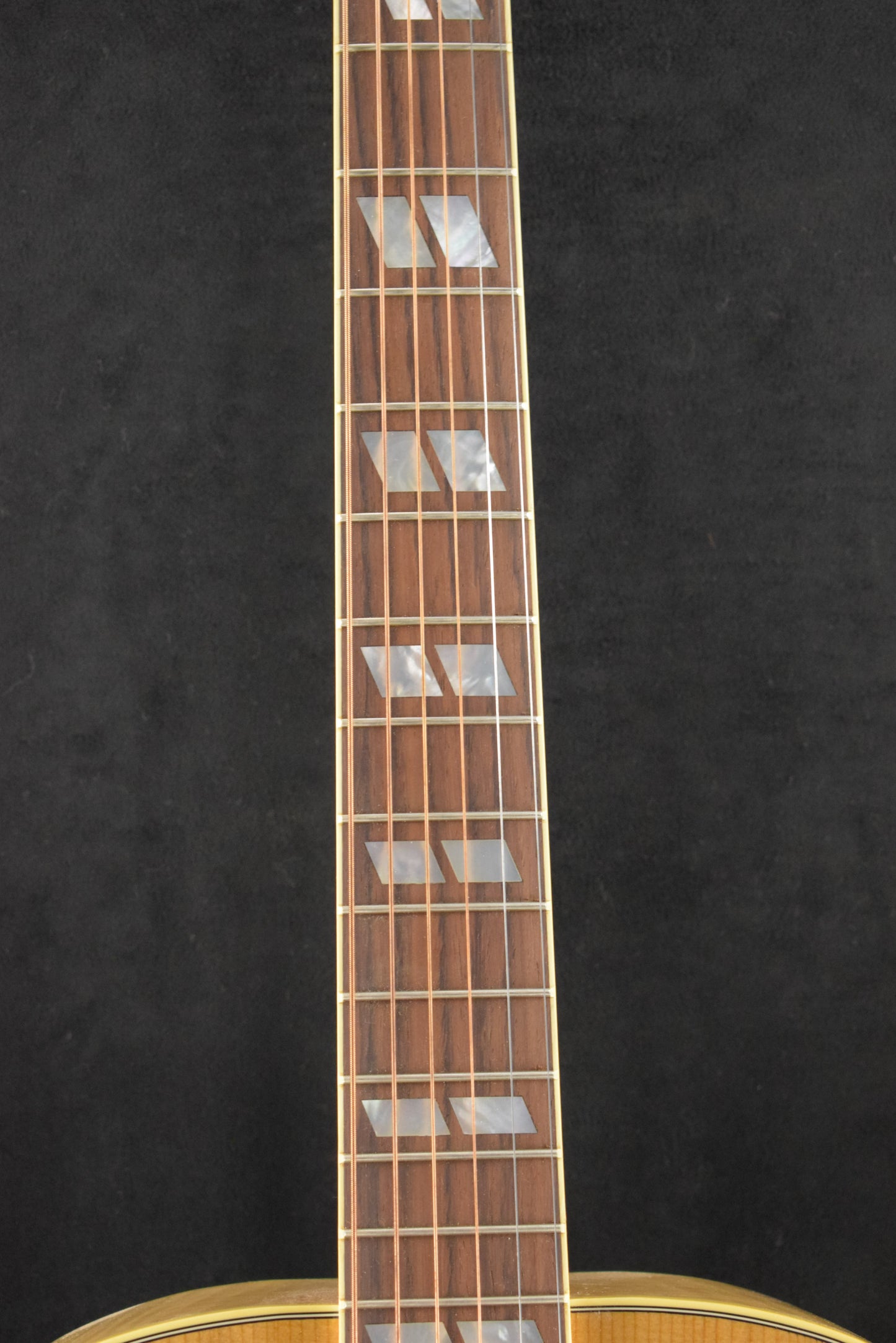Gibson Custom Shop 1952 J-185 Antique Natural