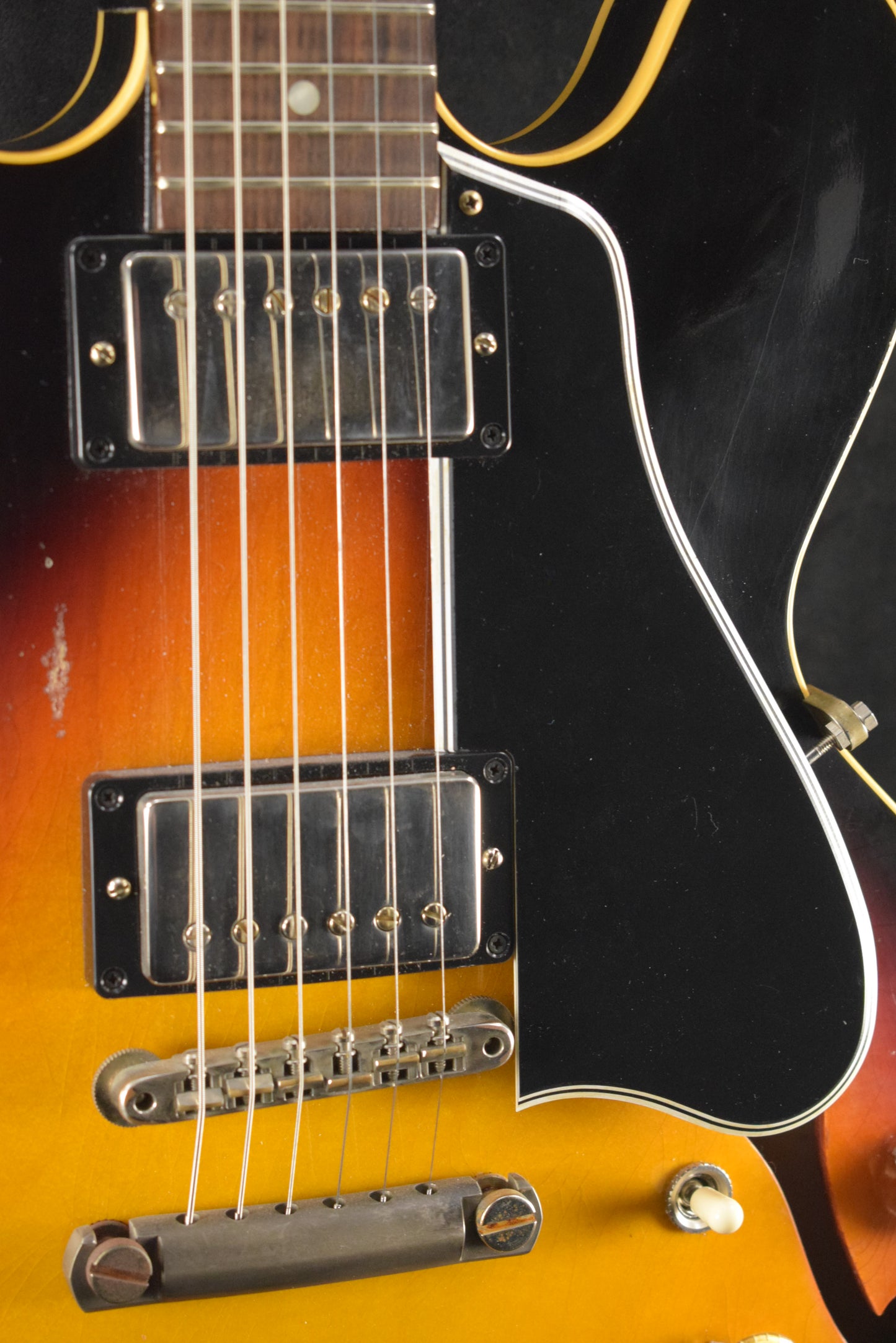 Gibson Murphy Lab 1958 ES-335 Reissue Tri-Burst Light Aged