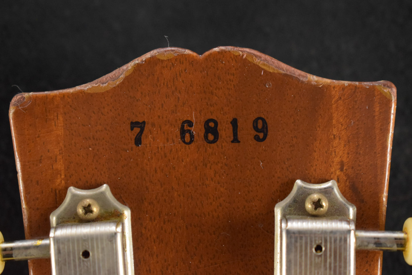 Gibson Custom LE 1957 Les Paul Reissue Ultra Heavy Aged Mustard Gold