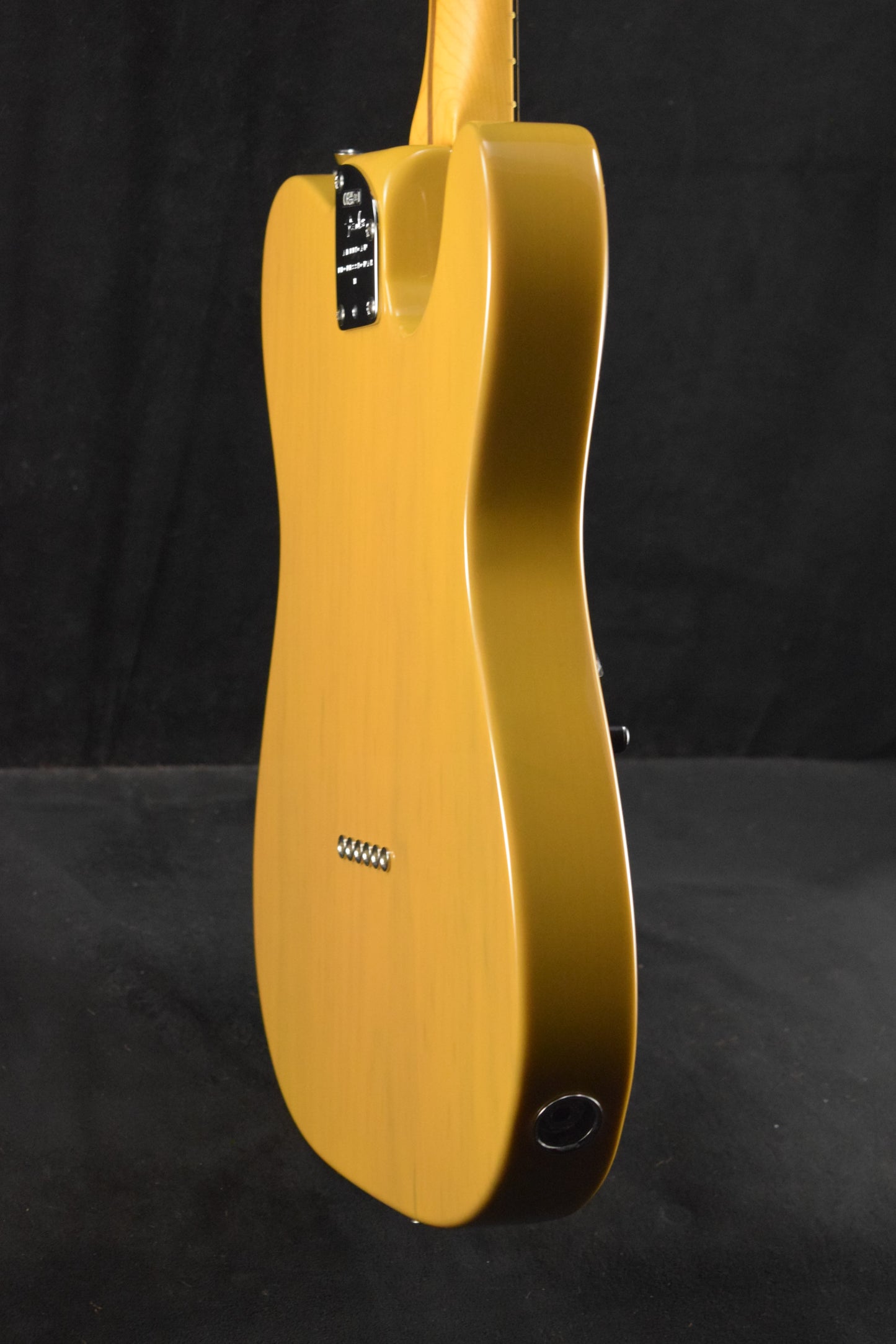 Fender American Professional II Telecaster Left-Hand Maple Fingerboard Butterscotch Blonde