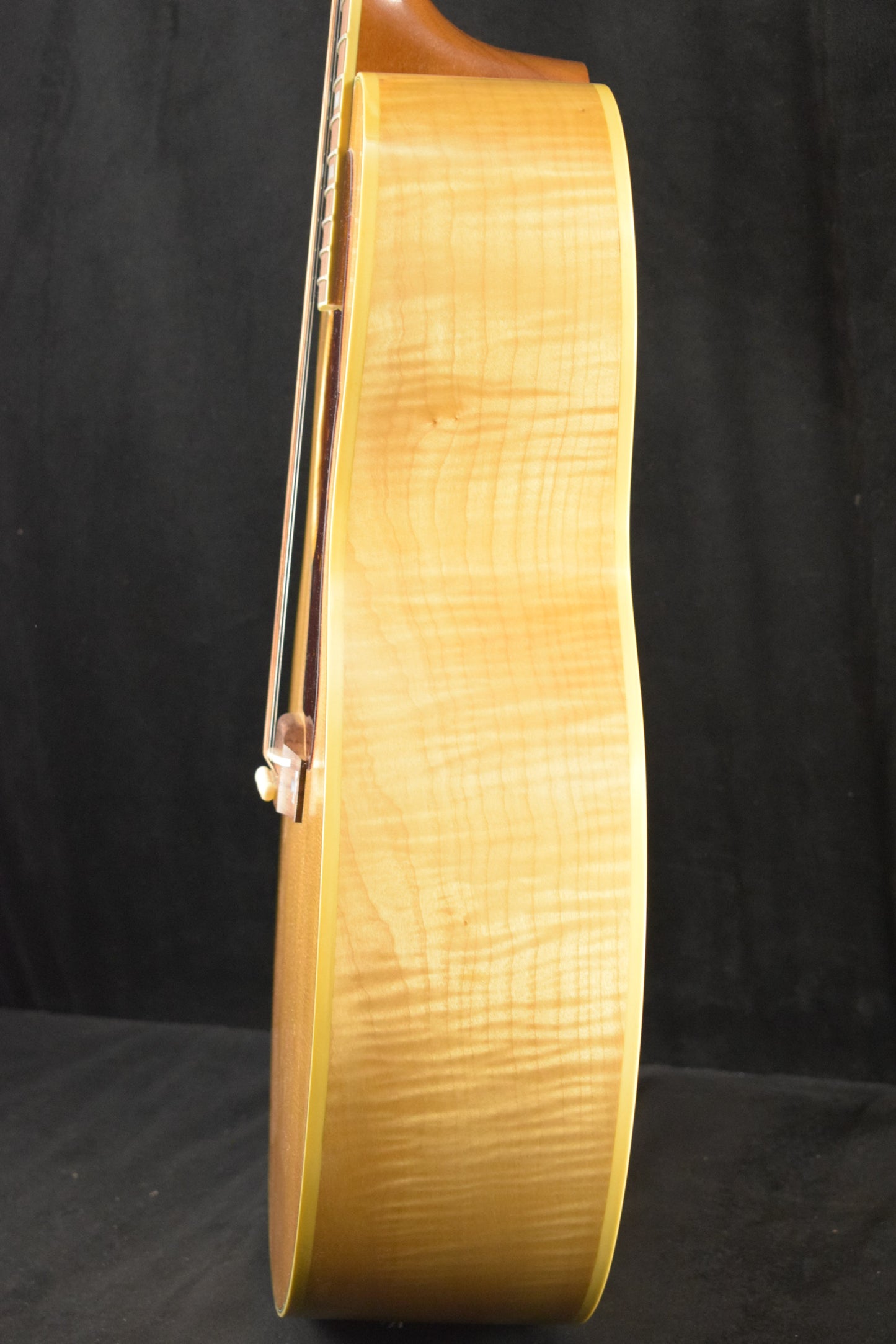Gibson Custom Shop 1952 J-185 Antique Natural