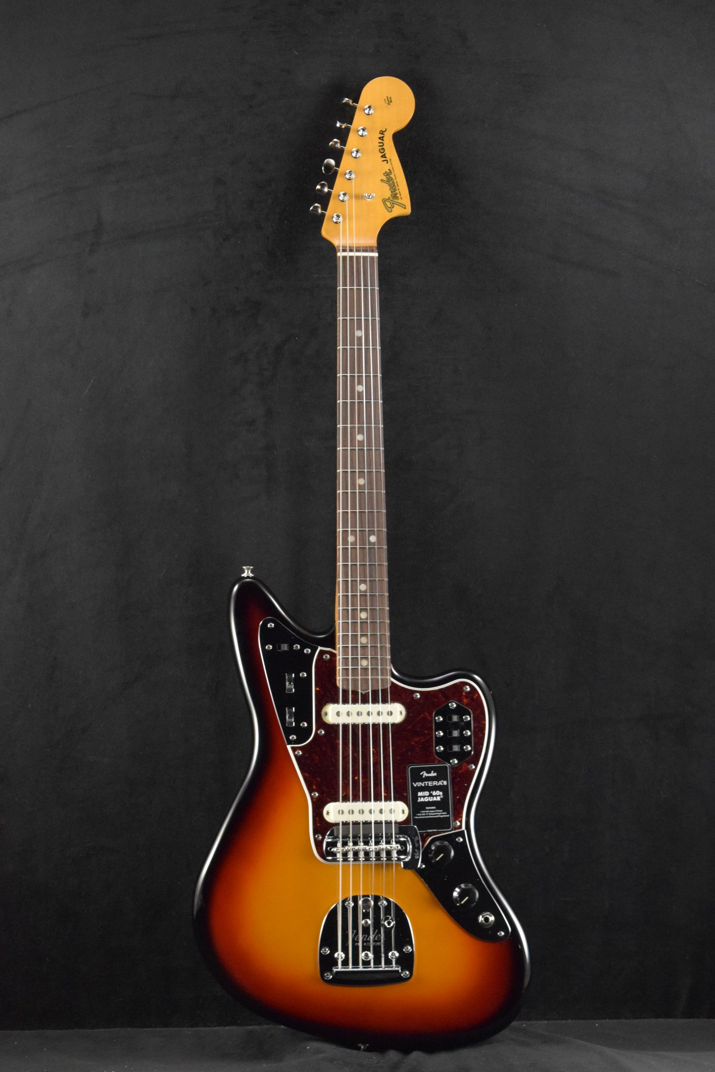 Fender Vintera III Mid '60s Jaguar 3-Color Sunburst Rosewood Fingerboard