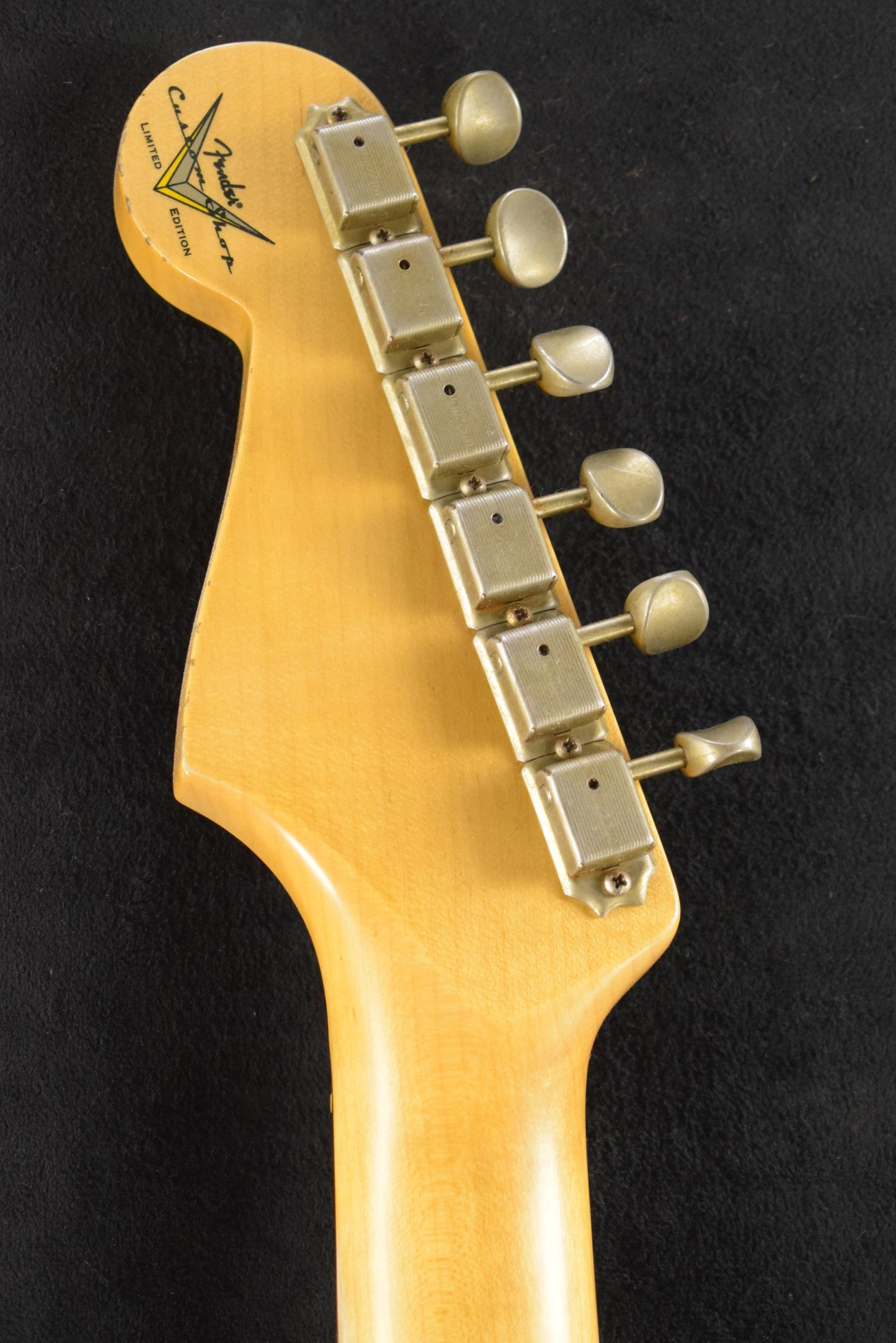 Fender Limited Edition 1960 Strat Relic w/Matching Headstock Vintage White