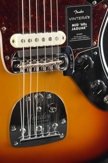 Fender Vintera III Mid '60s Jaguar 3-Color Sunburst Rosewood Fingerboard