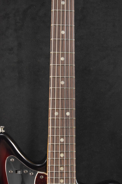 Fender Vintera III Mid '60s Jaguar 3-Color Sunburst Rosewood Fingerboard