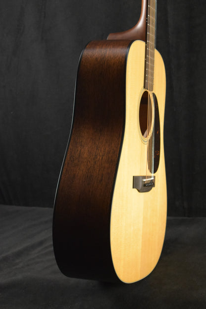 Martin D-18 Satin