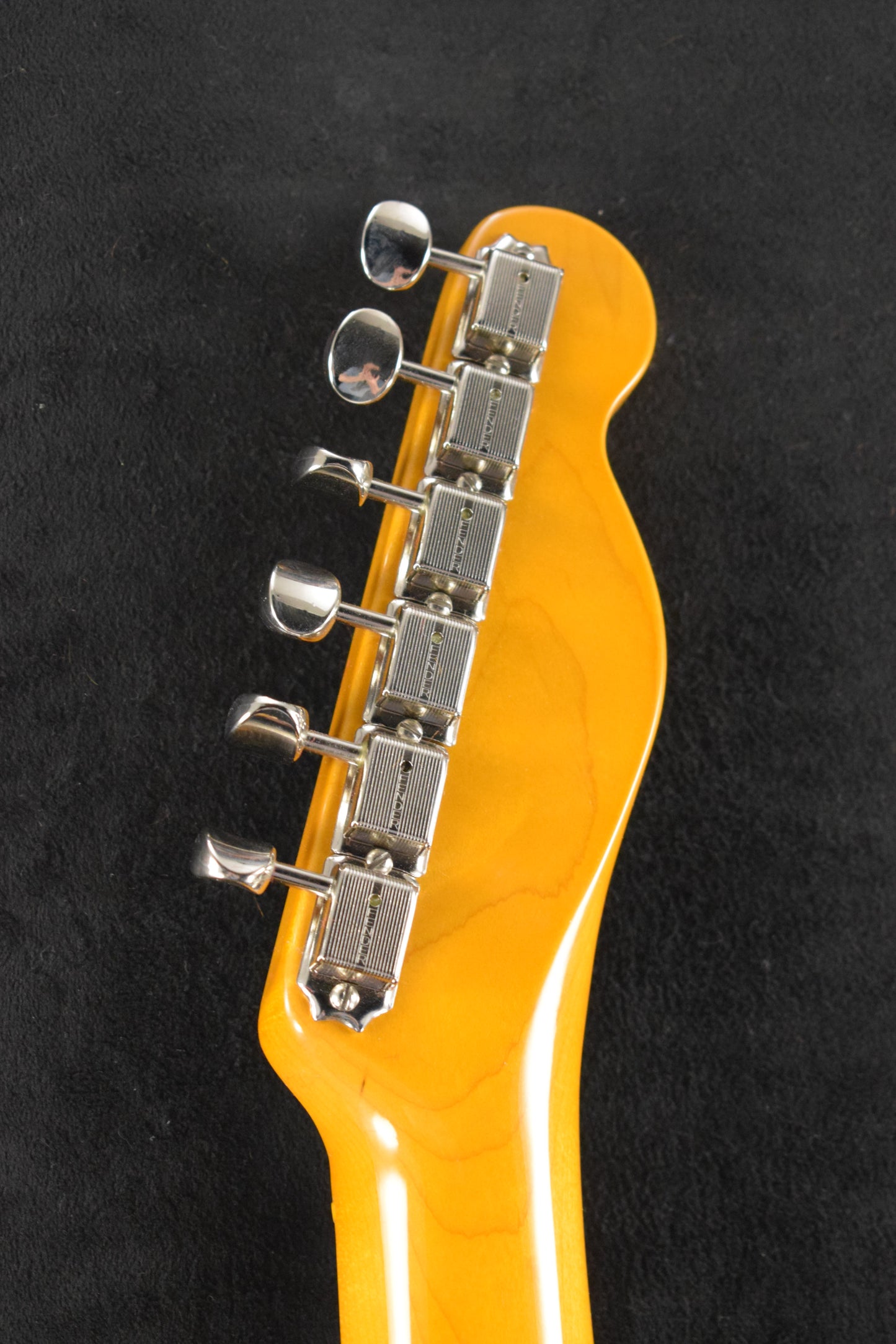 Fender American Vintage II 1951 Telecaster Left-Hand Butterscotch Blonde