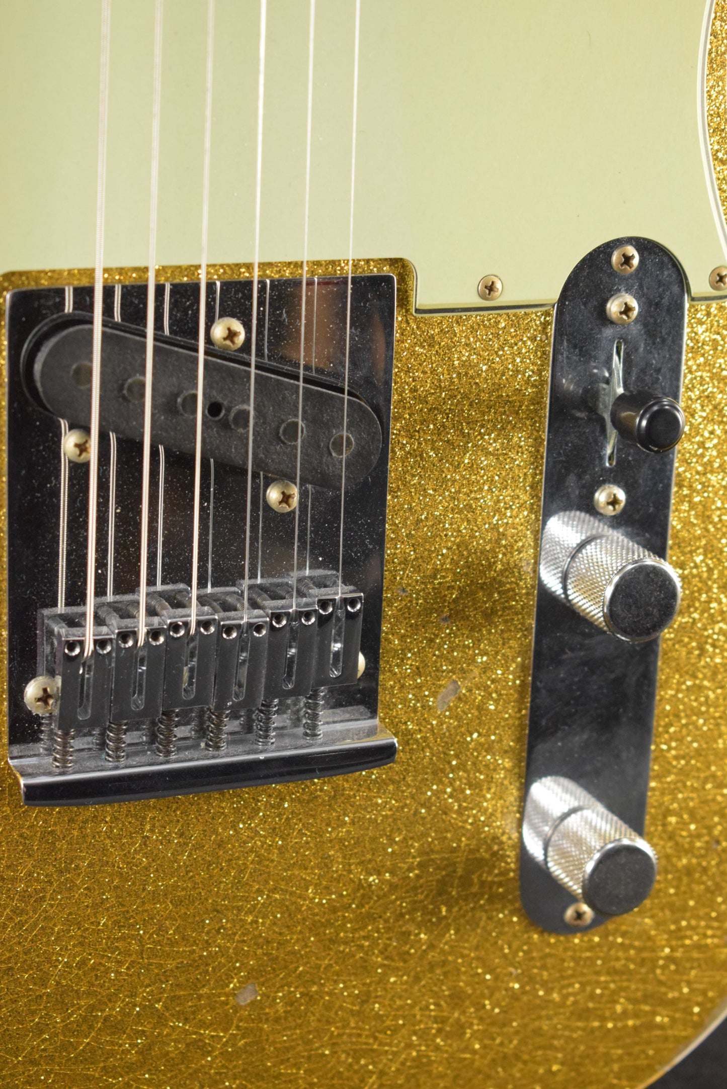 Fender Dual Stack HS Tele Relic Gold Sparkle Top with Natural Body 3A Rosewood Fingerboard