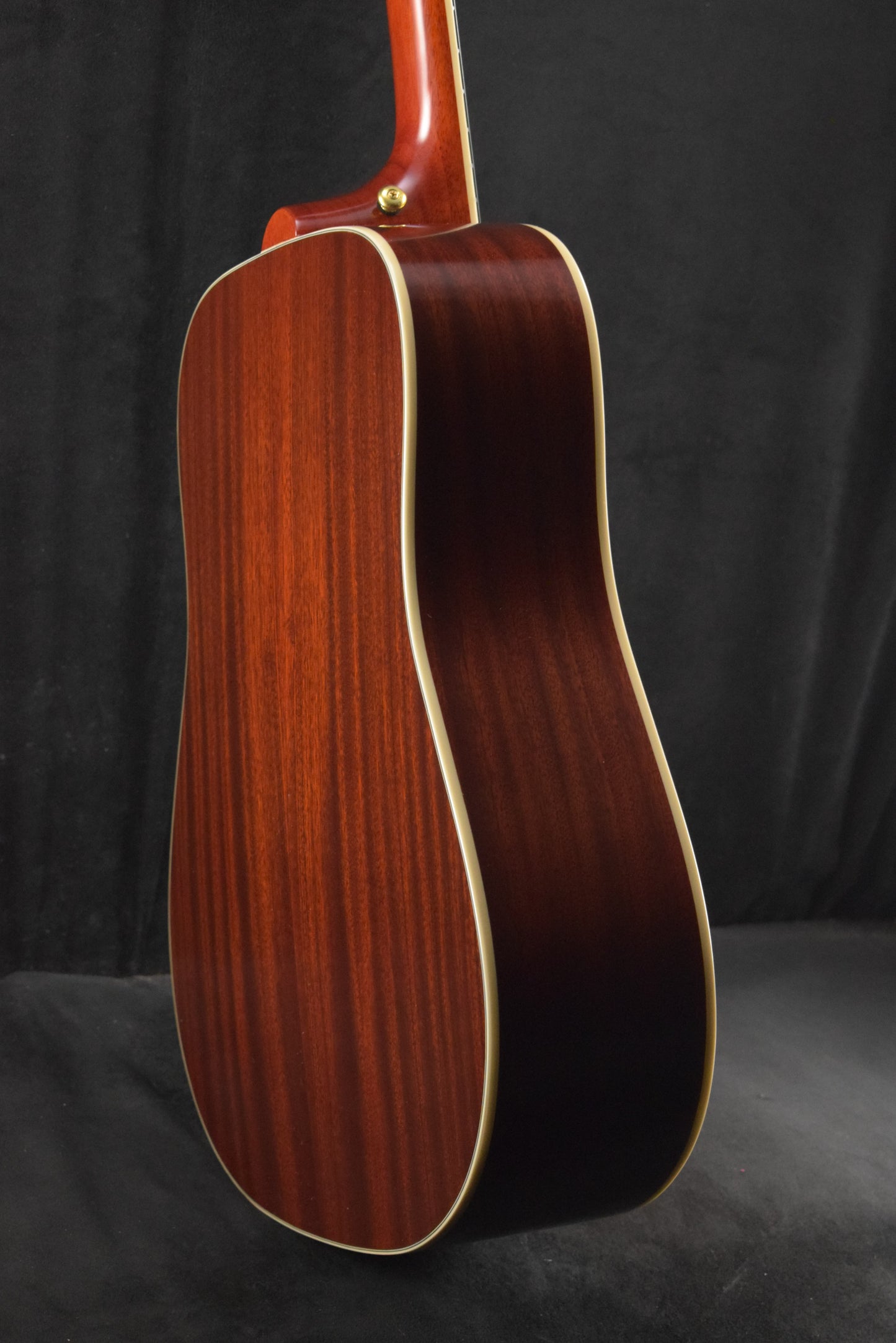 Epiphone Hummingbird Standard Left-Handed Cherry Sunburst w/ Premium Gig Bag