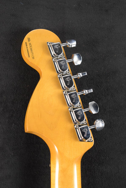 Fender Vintera III Late '60s Stratocaster 3-Color Sunburst Rosewood Fingerboard