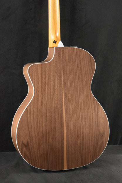 Taylor 214ce Walnut/Torrefied Spruce Top Natural