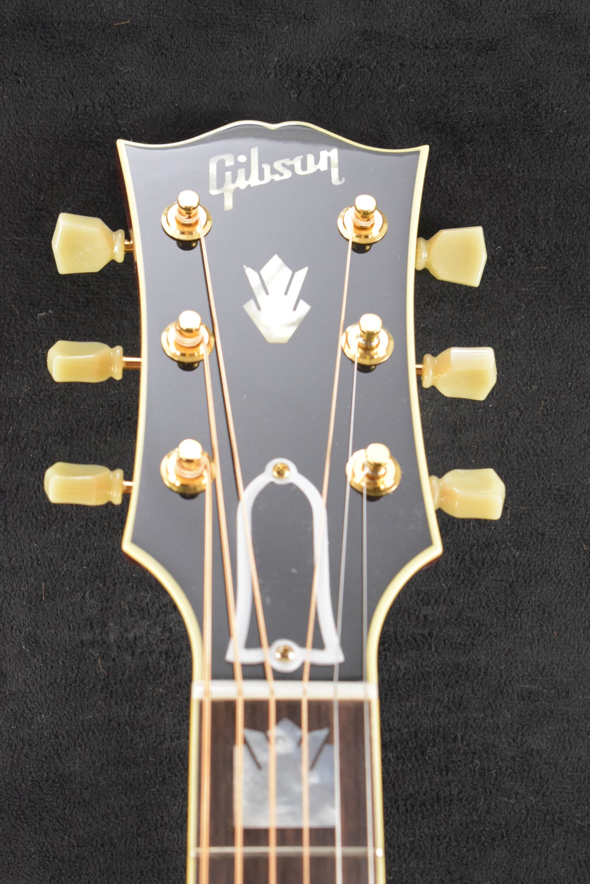 Gibson Custom Made To Measure Acoustic-Electric SJ-200 Original Burgundy Mist
