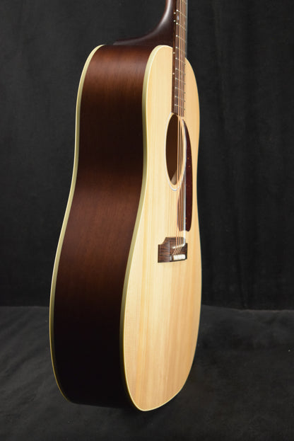 Gibson J-45 Special Satin Natural w/ Premium Soft Shell Case