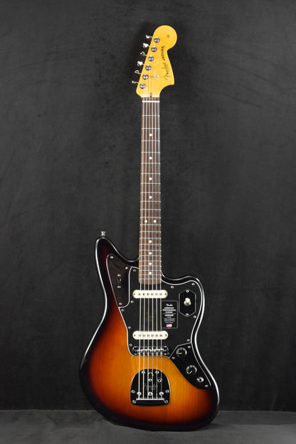 Fender American Professional Classic Jaguar Rosewood Fingerboard 3-Color Sunburst