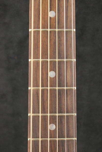 Gibson J-45 Special Satin Ebony w/ Premium Soft Shell Case