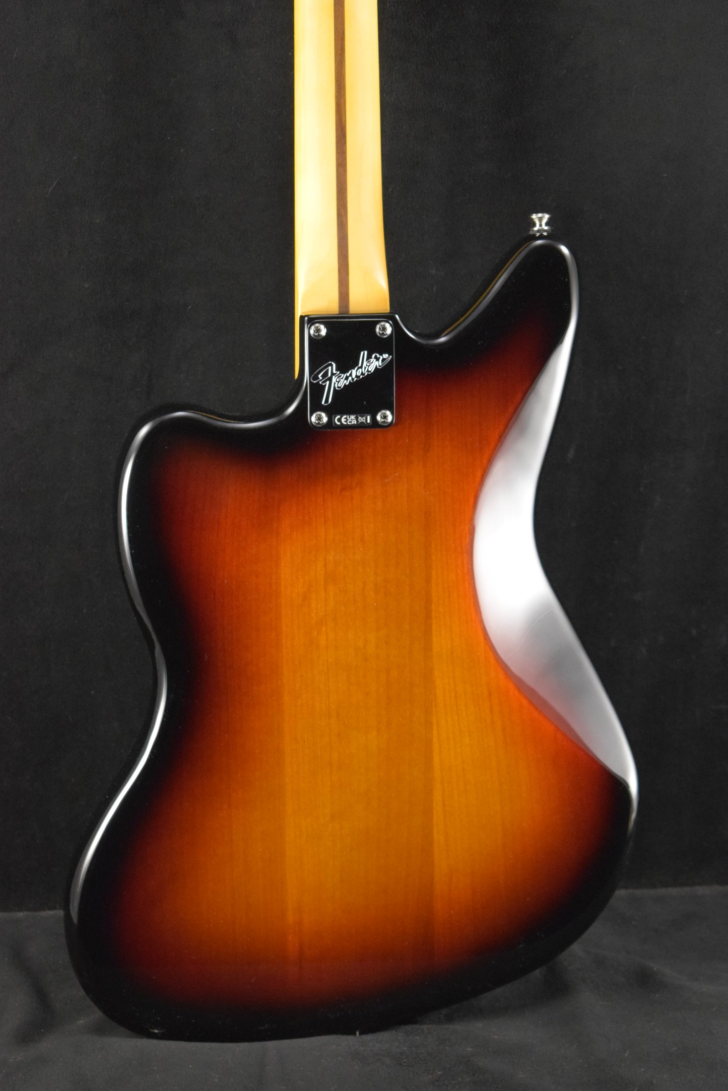 Fender American Professional Classic Jaguar Rosewood Fingerboard 3-Color Sunburst