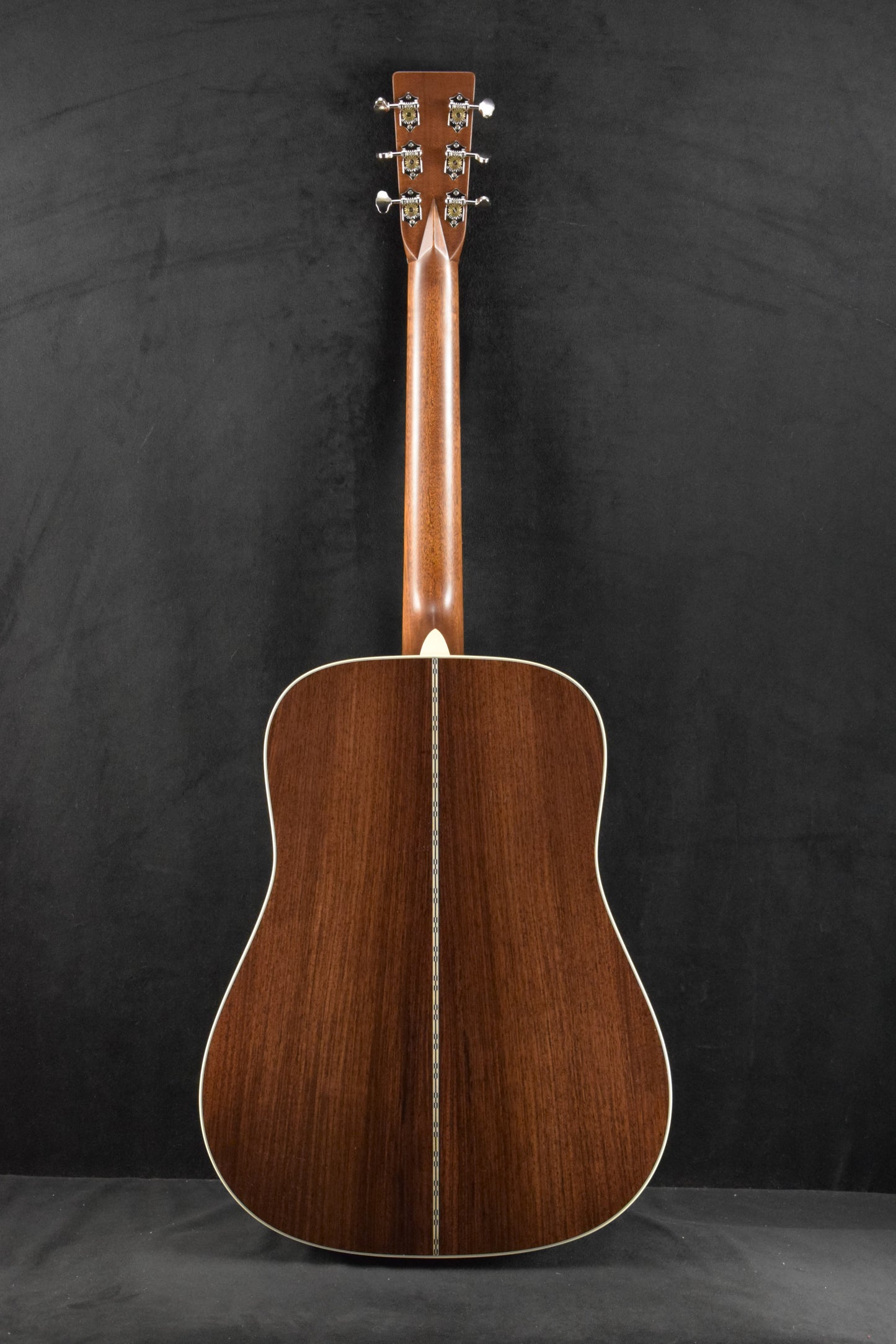 Martin D-28 Gloss 1933 Ambertone