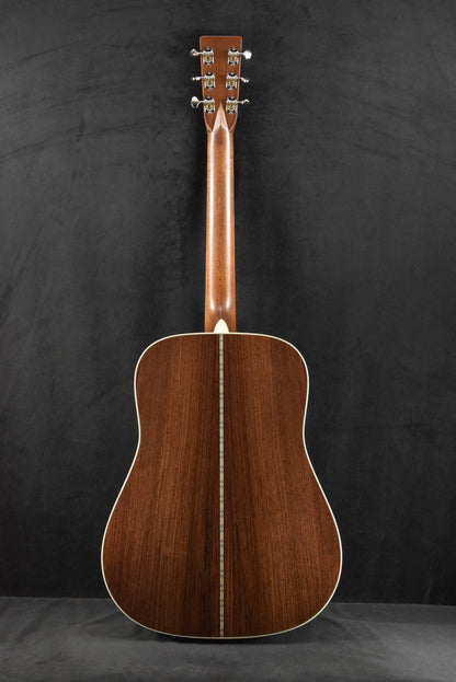 Martin D-28 Gloss 1933 Ambertone