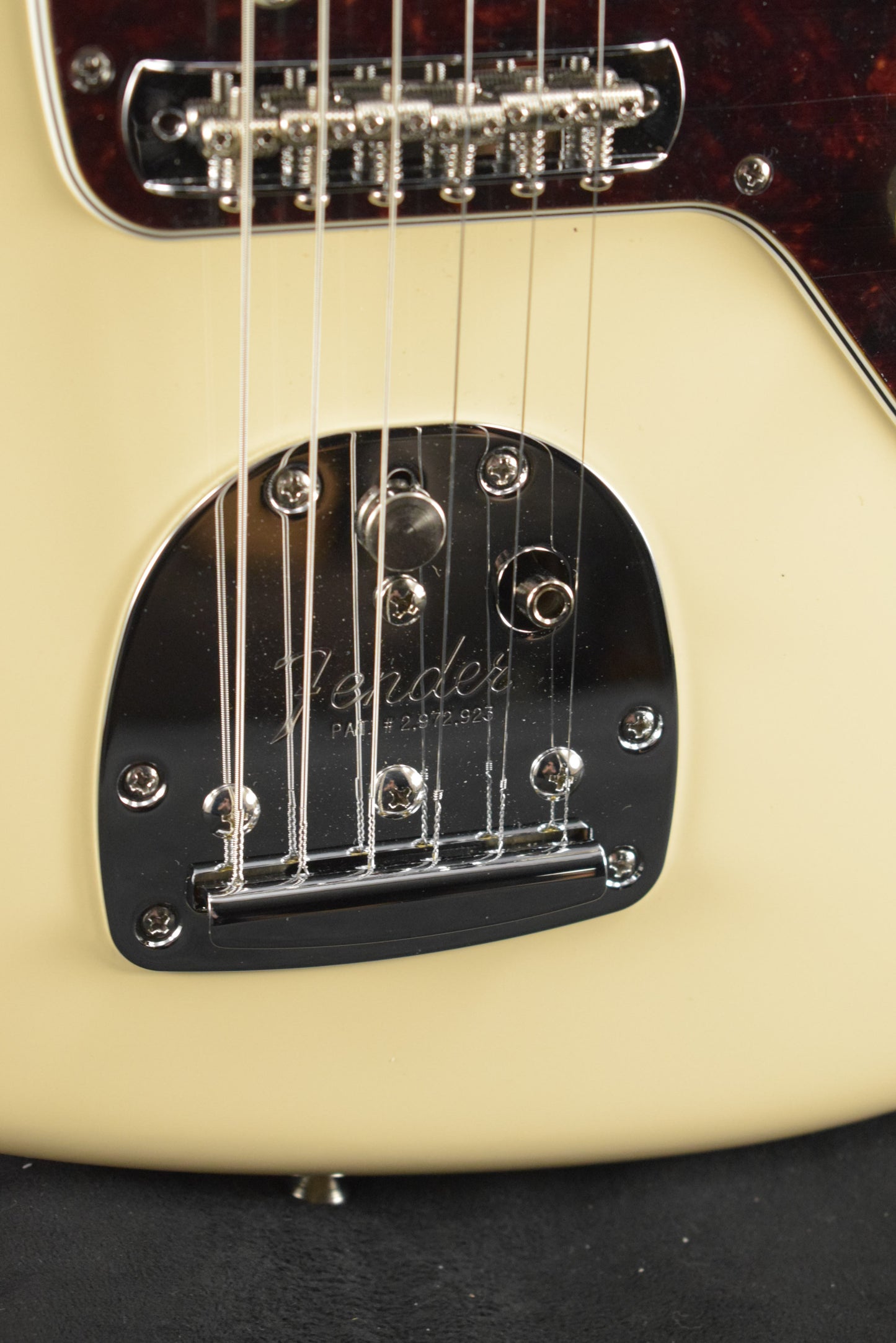 Fender Vintera III Mid '60s Jazzmaster Olympic White Rosewood Fingerboard