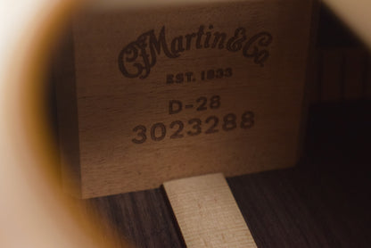 Martin D-28 Gloss 1933 Ambertone