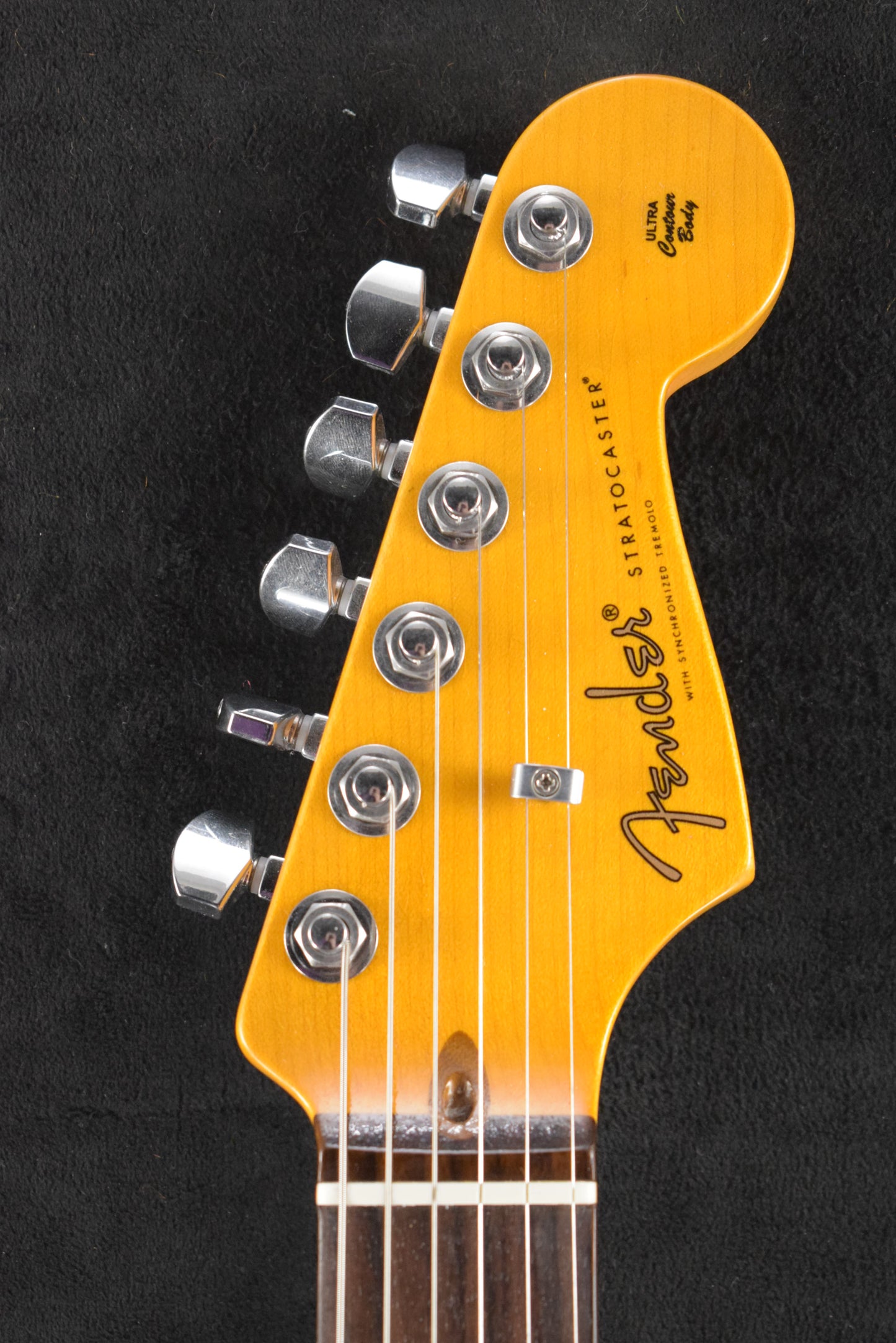 Fender American Ultra Luxe Vintage '60s Stratocaster Rosewood Fingerboard Ice Blue Metallic