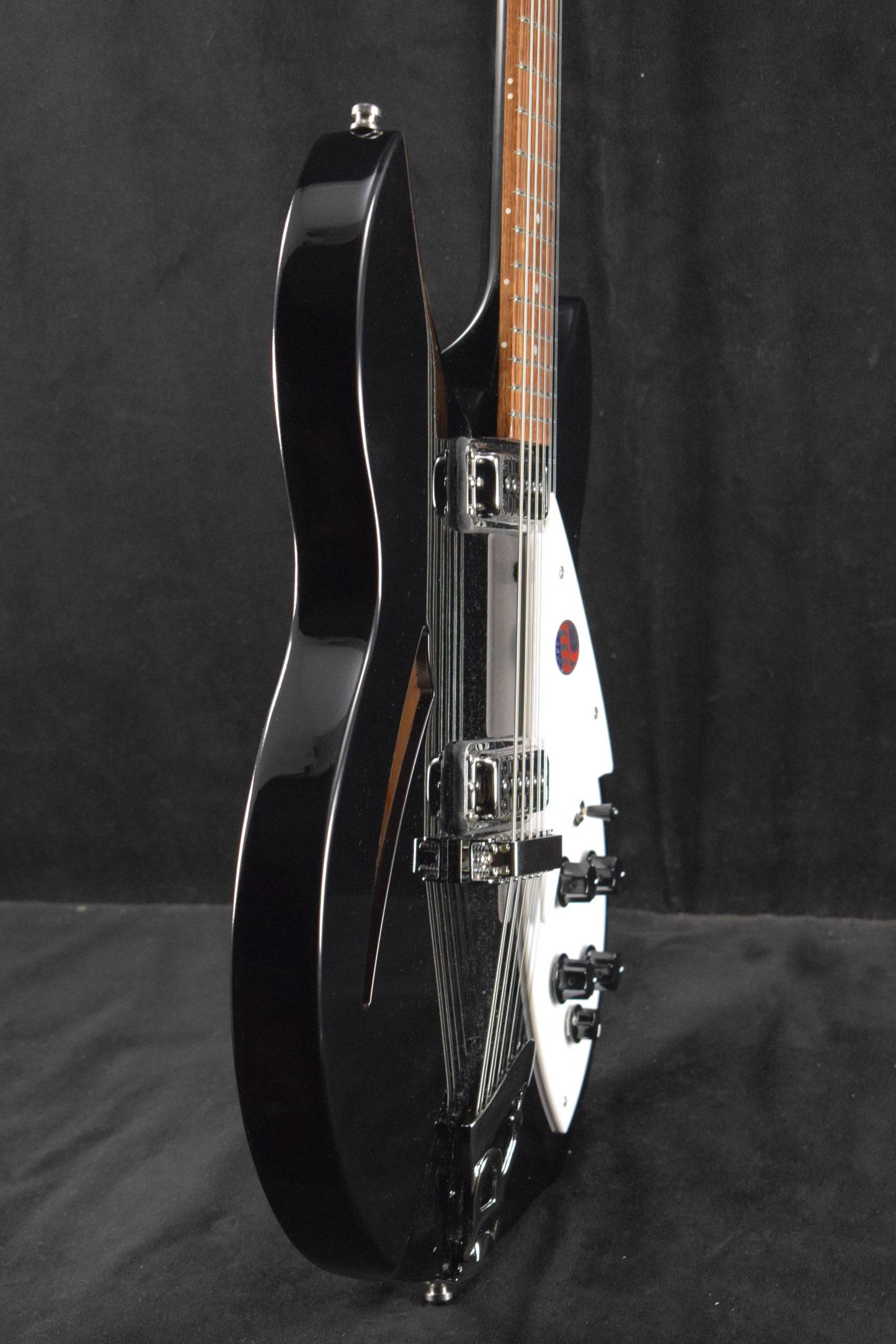 Rickenbacker 330/12 12-String Jetglo