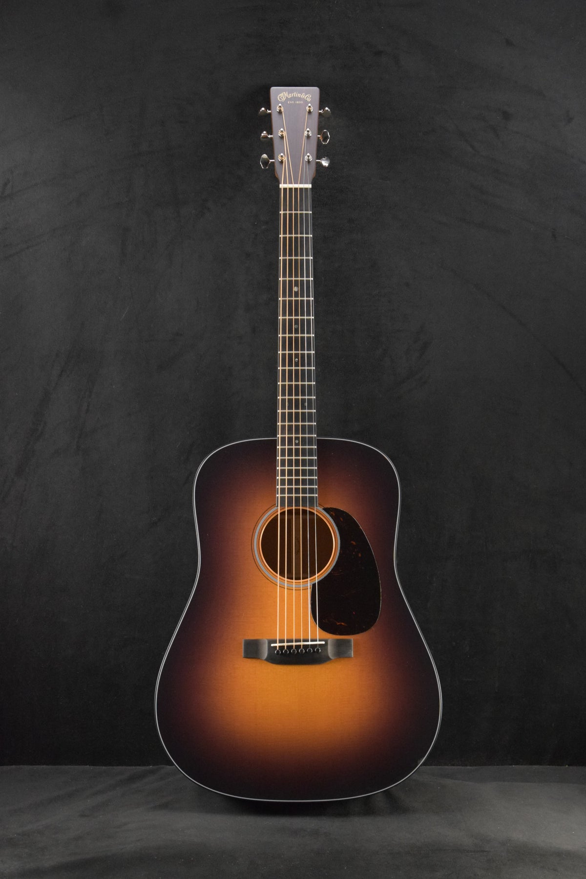 Martin D-18 Satin 1935 Sunburst
