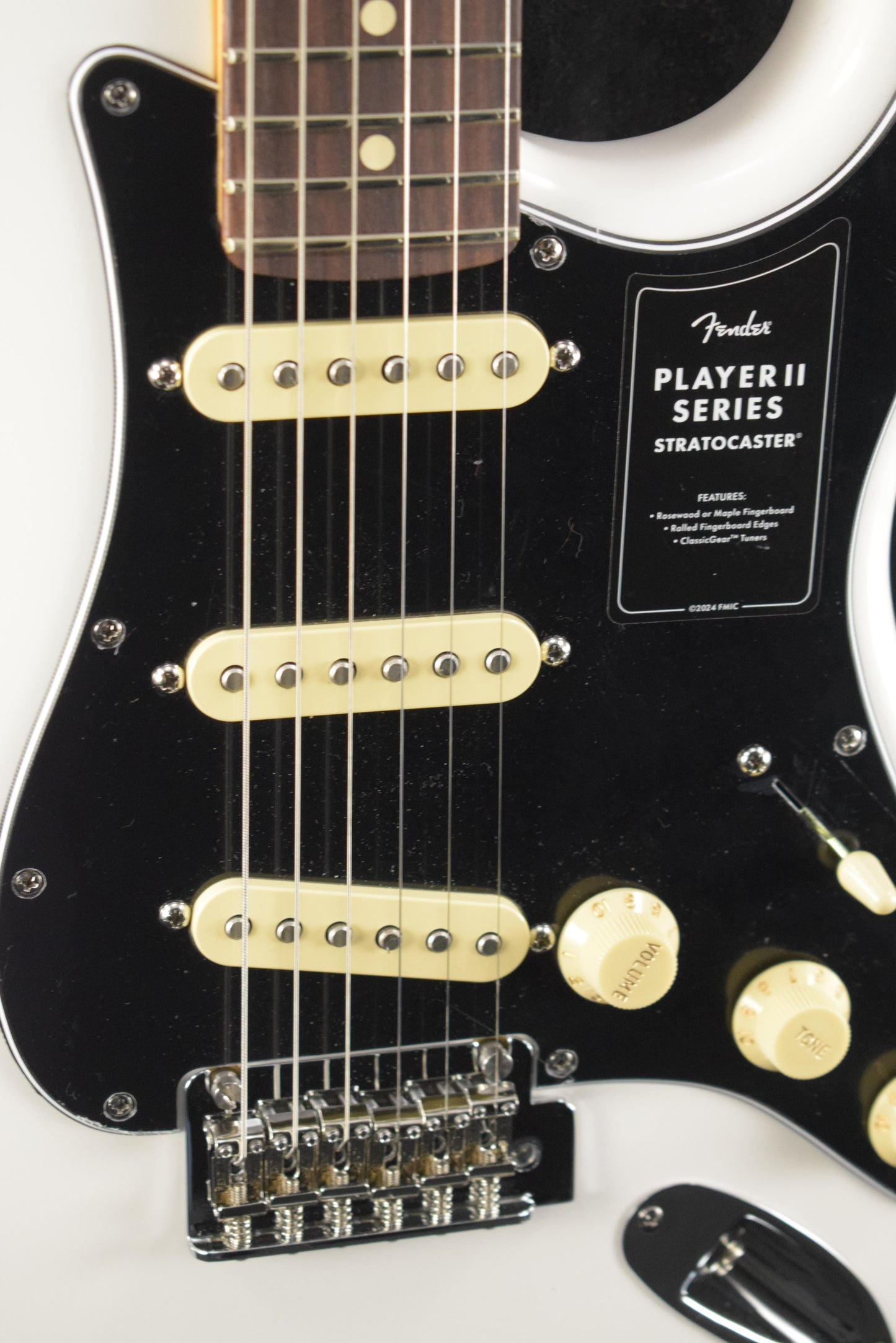 Fender Player II Stratocaster Polar White Rosewood Fingerboard