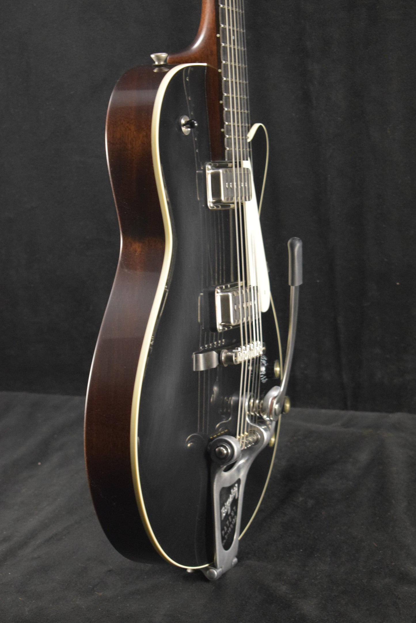 Collings 470 JL Julian Lage Signature Model Antiqued Black Top