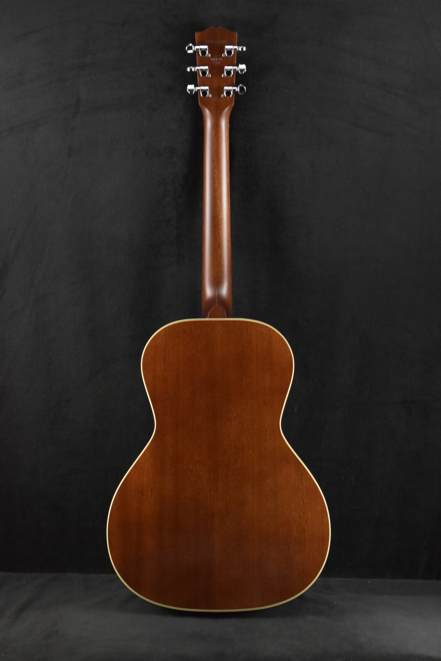 Gibson L-00 Special Satin Natural w/ Premium Soft Shell Case