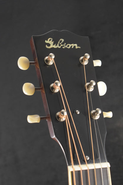 Gibson Custom Shop 1939 J-55 Faded Vintage Sunburst