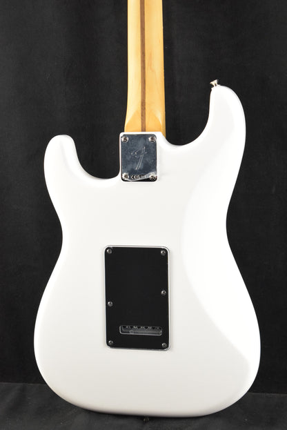 Fender Player II Stratocaster Polar White Rosewood Fingerboard