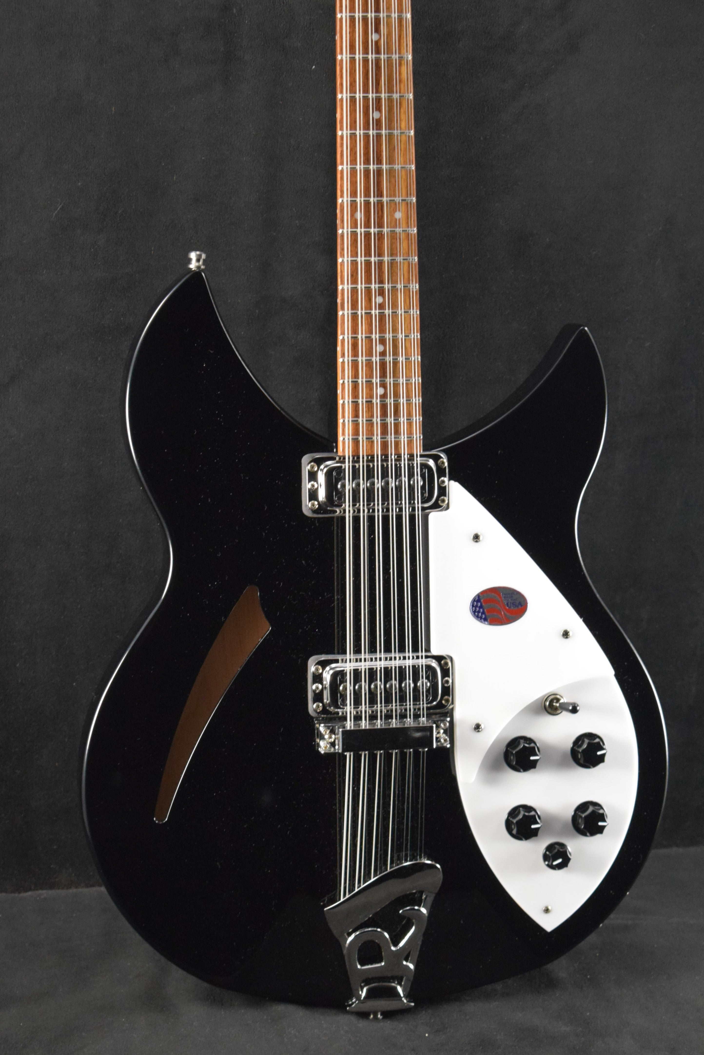Rickenbacker 330/12 12-String Jetglo – Fuller's Guitar