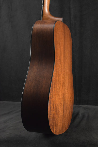 Martin D-18 Satin 1935 Sunburst
