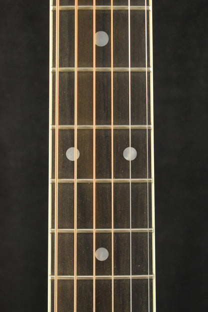 Martin HD-35