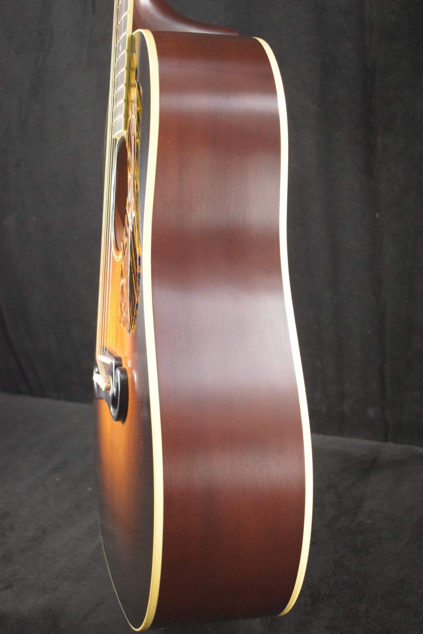 Gibson Custom Shop 1939 J-55 Faded Vintage Sunburst