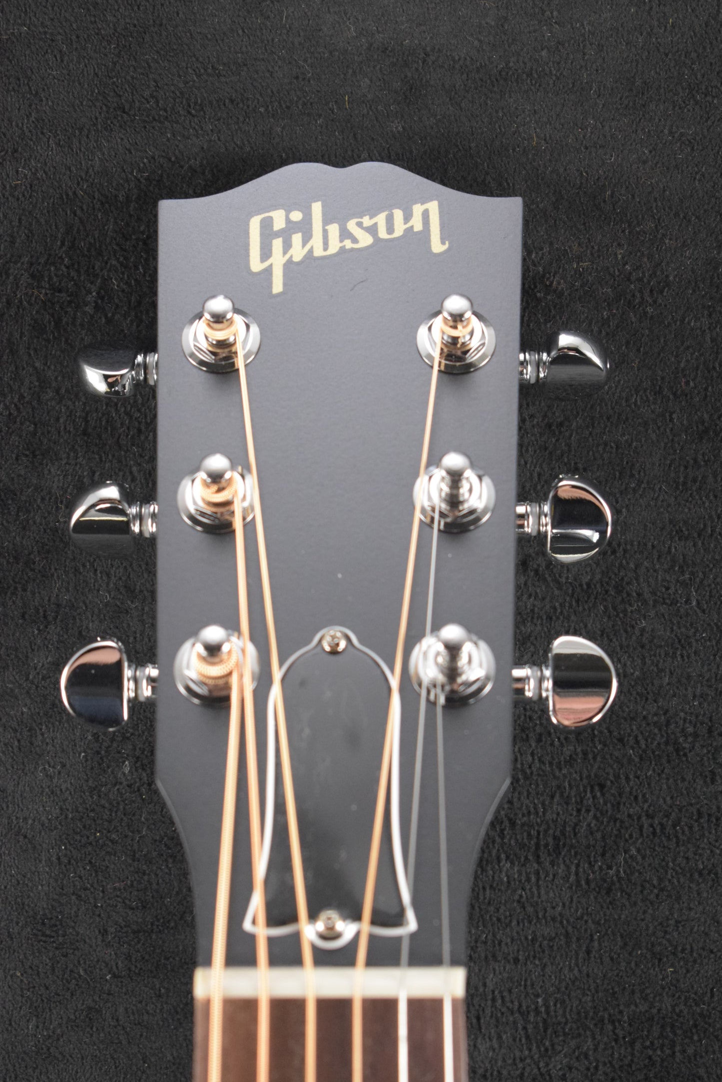 Gibson L-00 Special Satin Ebony w/ Premium Soft Shell Case