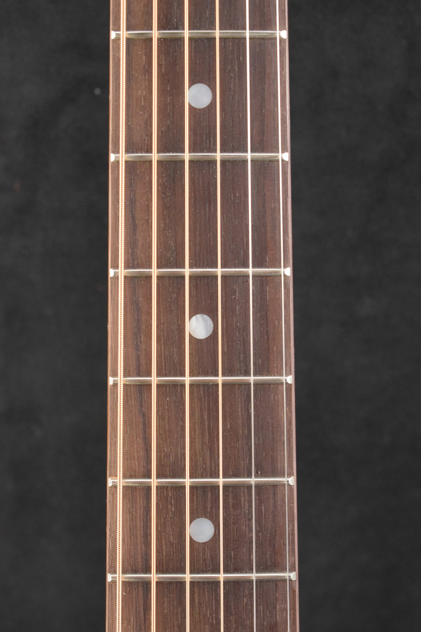 Gibson L-00 Special Satin Ebony w/ Premium Soft Shell Case