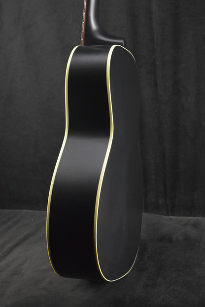 Gibson L-00 Special Satin Ebony w/ Premium Soft Shell Case