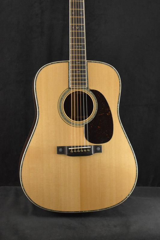 Martin D-42 Modern Deluxe