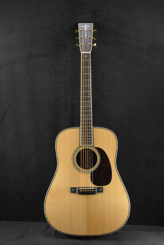 Martin D-42 Modern Deluxe