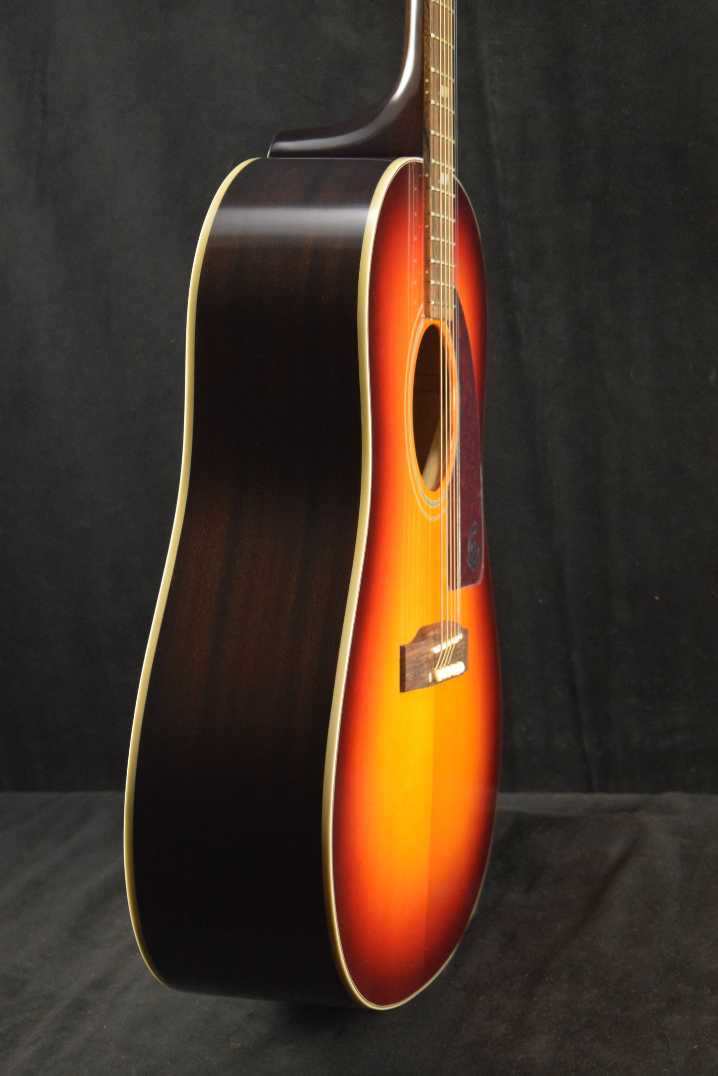 Epiphone Masterbilt Texan Faded Cherry