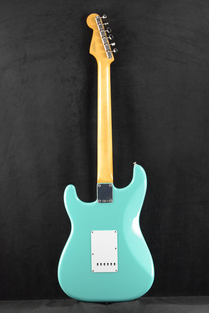 Fender Vintera III Early '60s Stratocaster Seafoam Green Rosewood Fingerboard