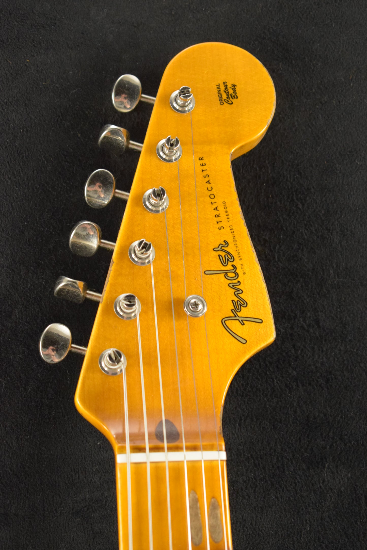 Fender 1955 Stratocaster Heavy Relic Aged 2-Color Sunburst 1-Piece Quartersawn Maple Neck