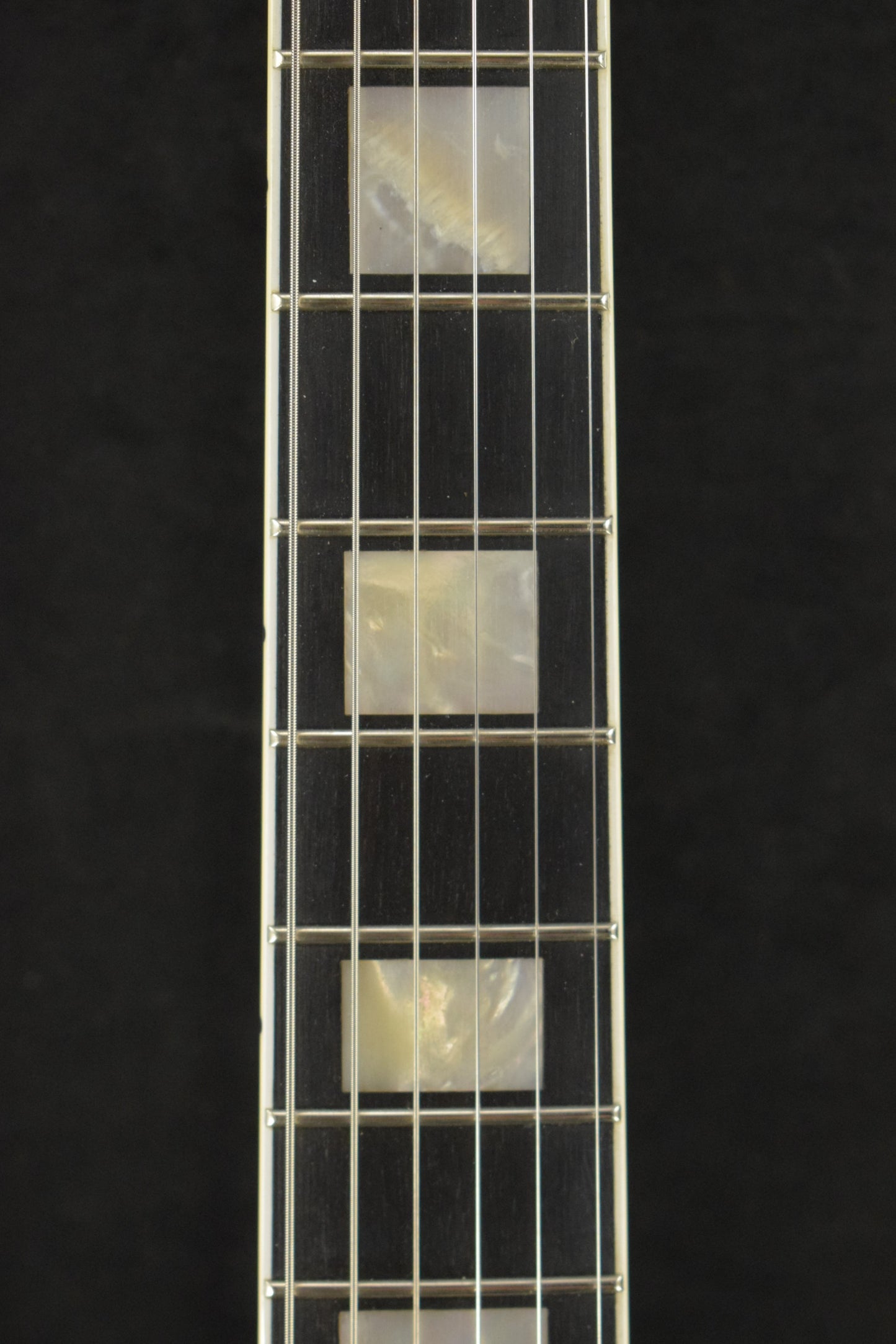 Epiphone IGC Les Paul Custom Alpine White w/ Hardshell Case