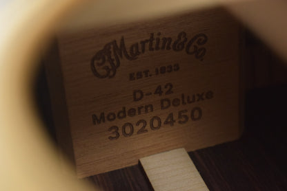 Martin D-42 Modern Deluxe