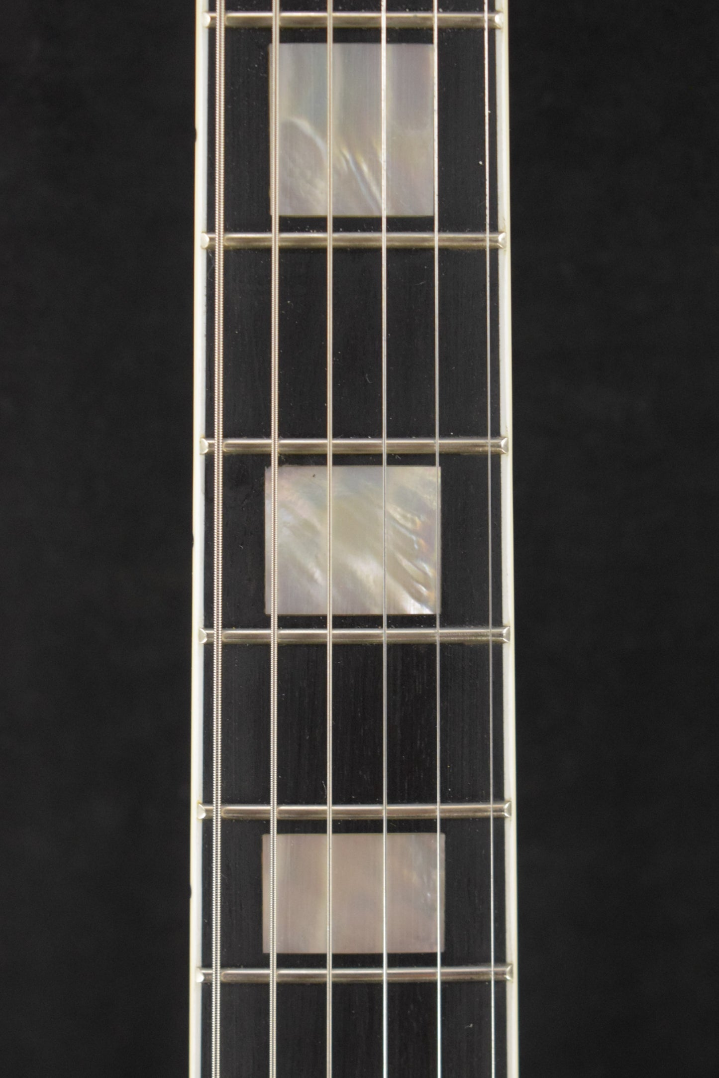 Epiphone IGC Les Paul Custom Alpine White w/ Hardshell Case