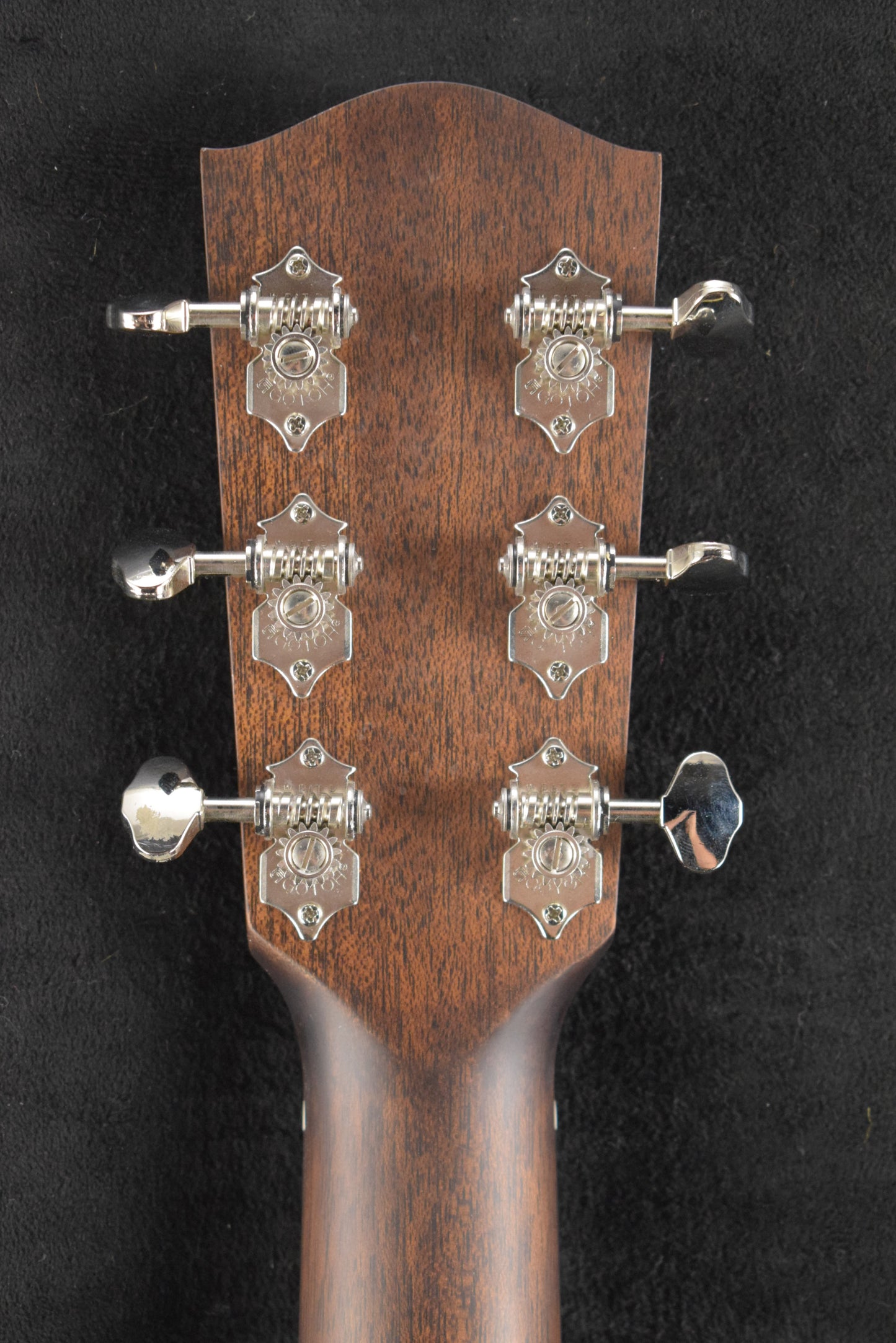 Eastman E20SS-TC Thermo Cured Slope Shoulder Dreadnought Sunburst Truetone Gloss